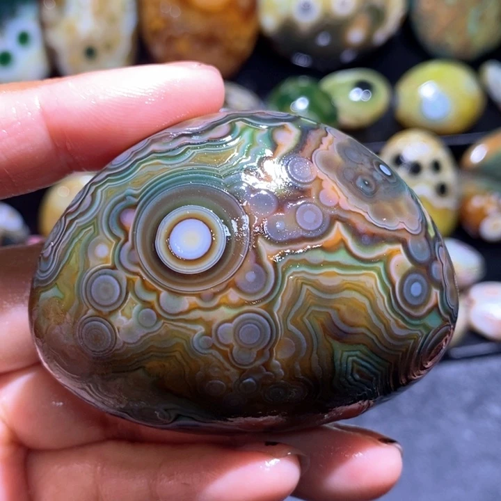 玛瑙/玉髓玛瑙吊坠未镶嵌