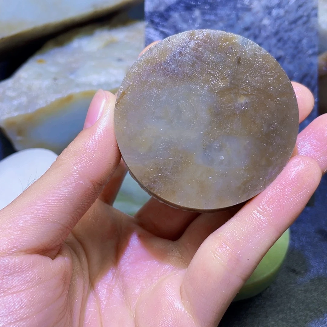 用***0和田玉未镶嵌珠宝半成品