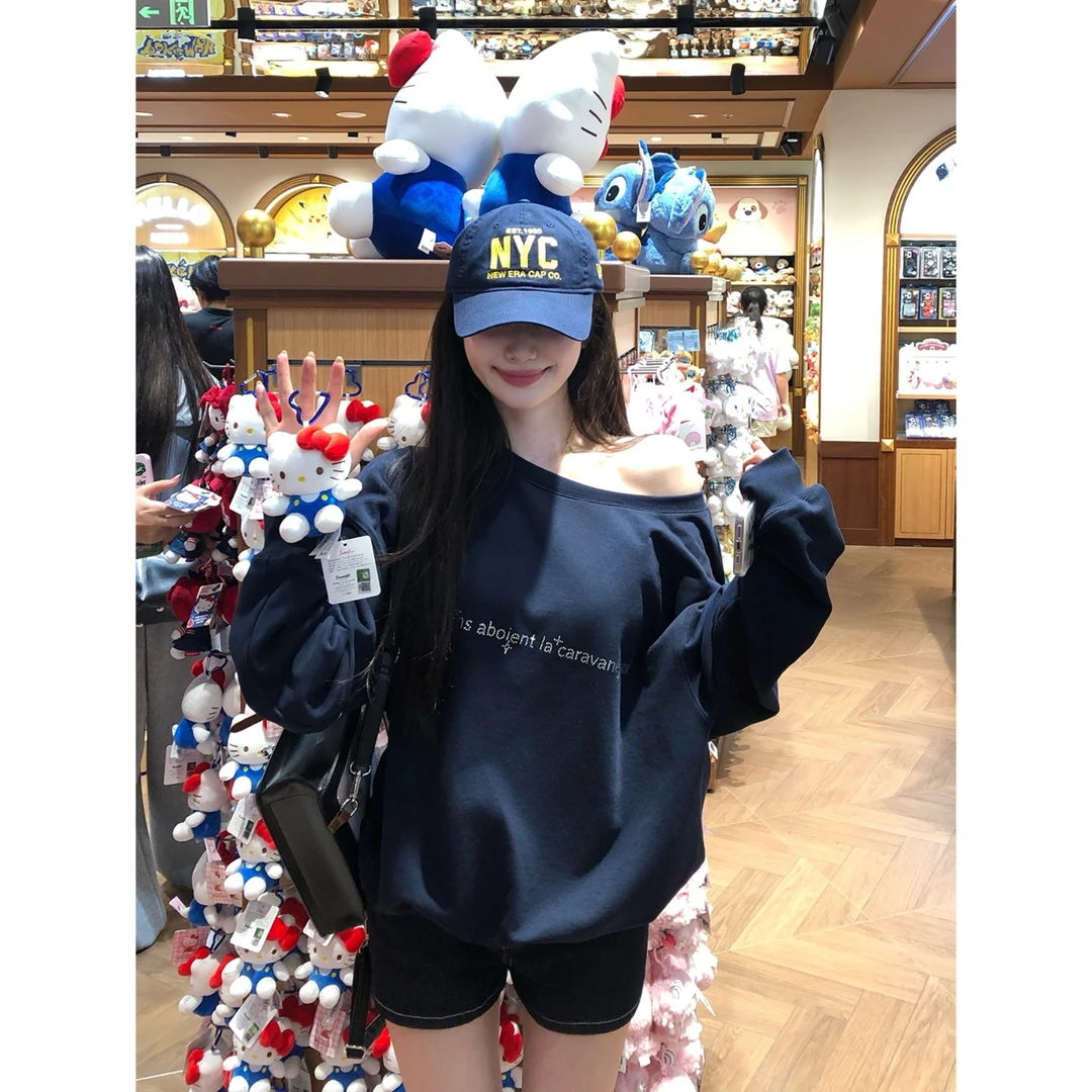 早秋韩版复古小众森系胸前印花设计斜肩长袖卫衣~短裤套装Y3377