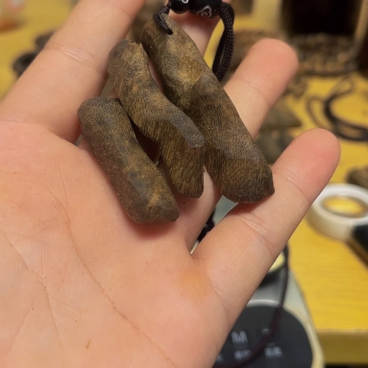 琉***夙沉香碎屑沉香陆河