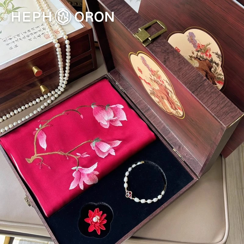 HEPHSORON【母亲节礼物】苏绣丝巾礼盒送长辈红色兰花披肩真丝围巾