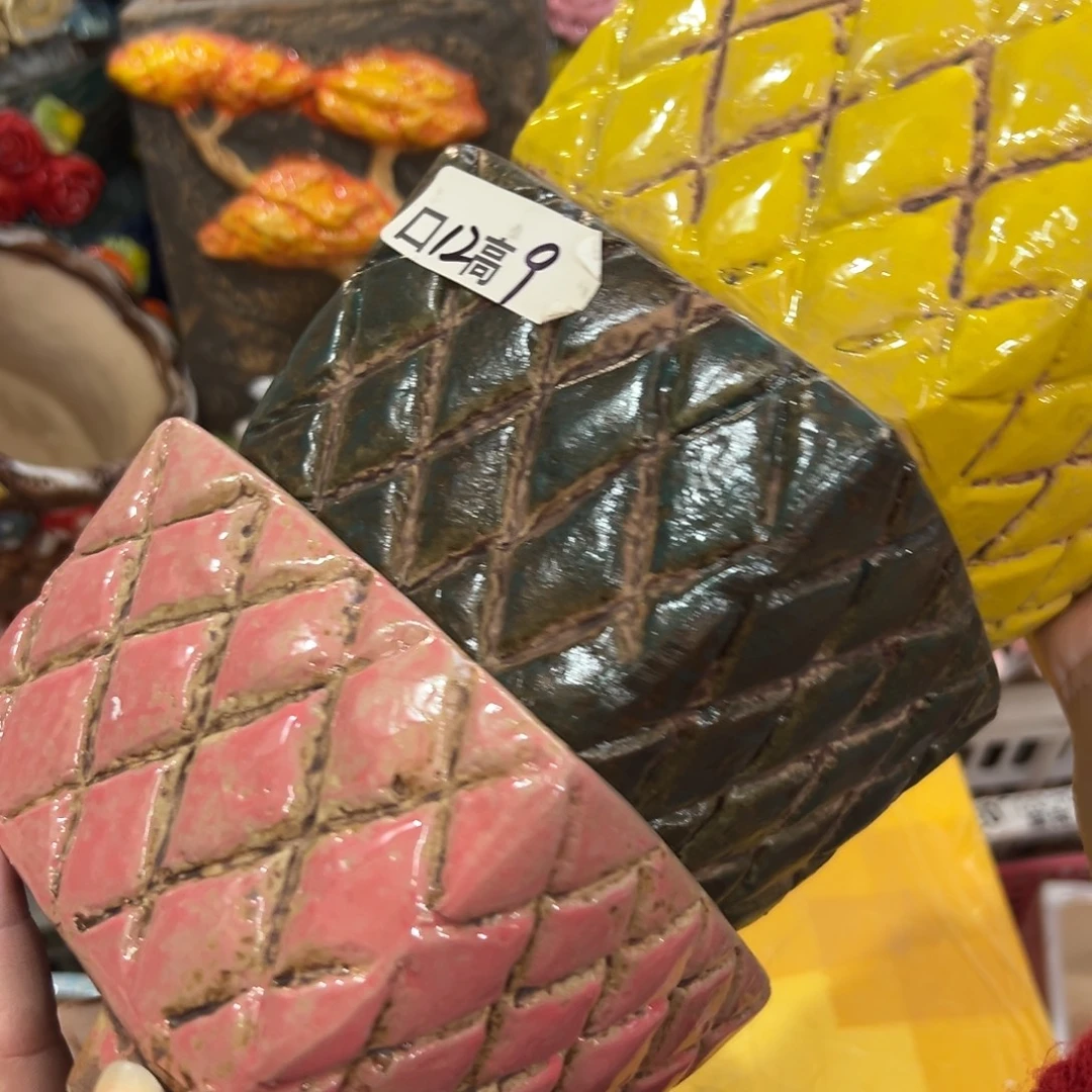 花盆拍满20元发货，退款拉黑