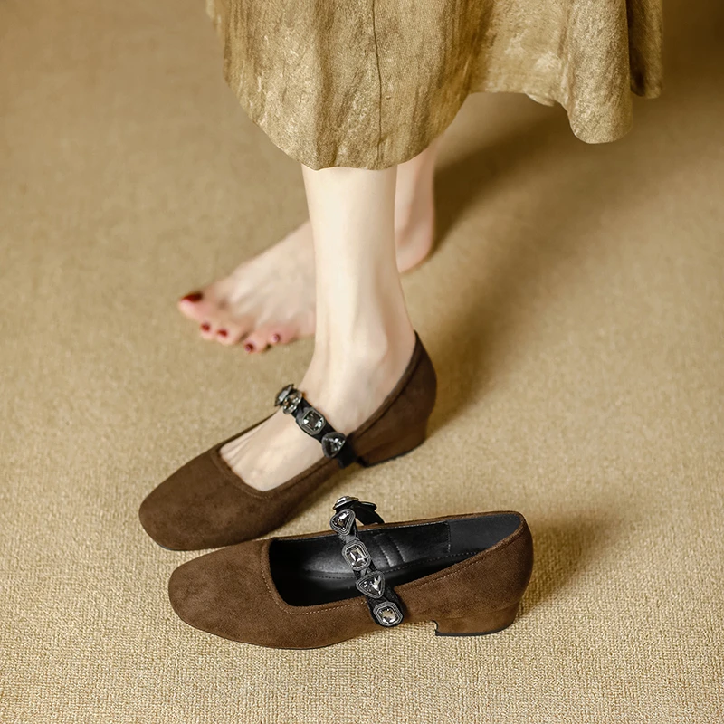 法式粗跟气质单鞋女2025秋季新款低跟水钻晚晚风一字带玛丽珍女鞋