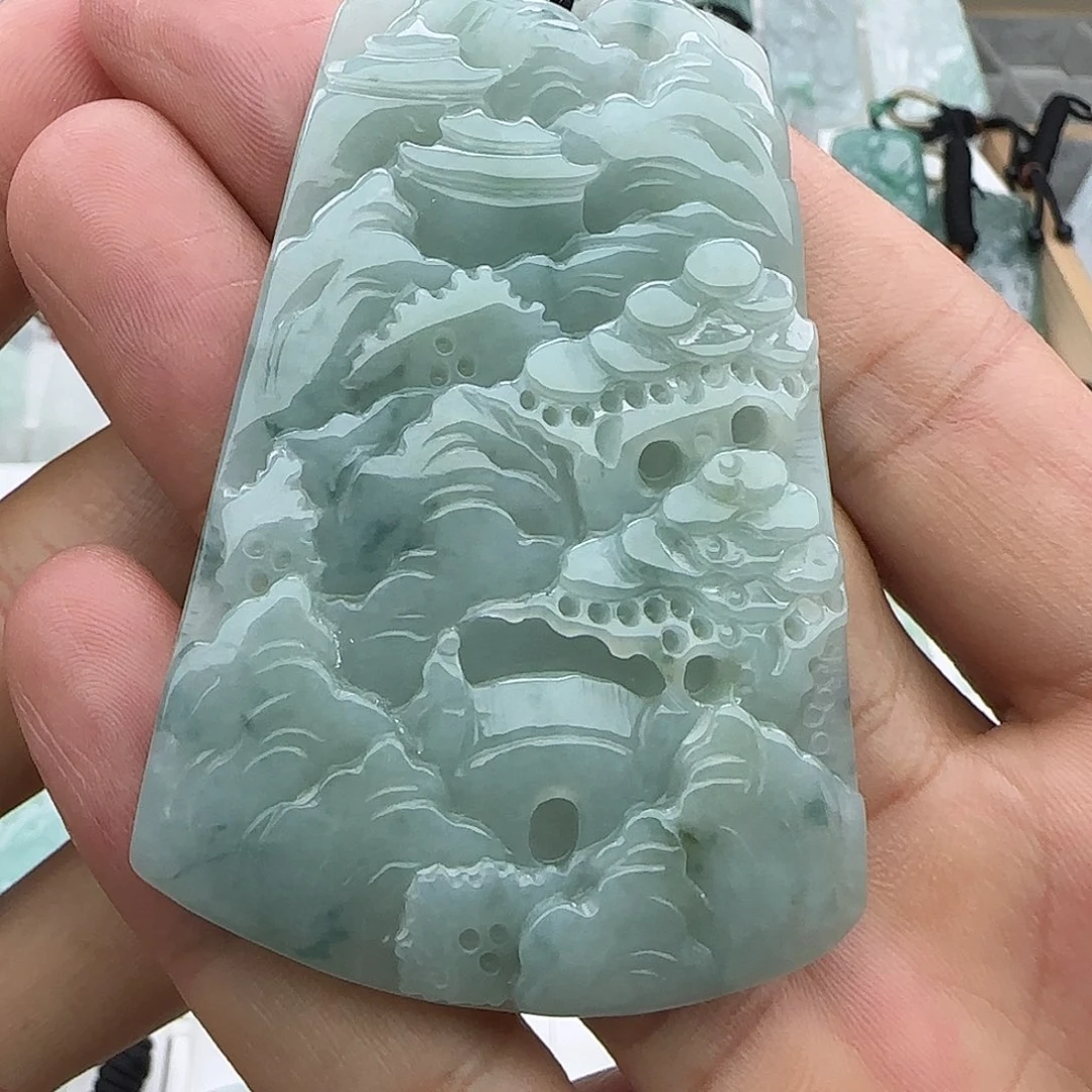 翡翠未镶嵌颈饰翡翠