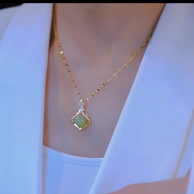 【520限定】新款小荷包项链女气质时尚百搭轻奢绿色复古小众简约