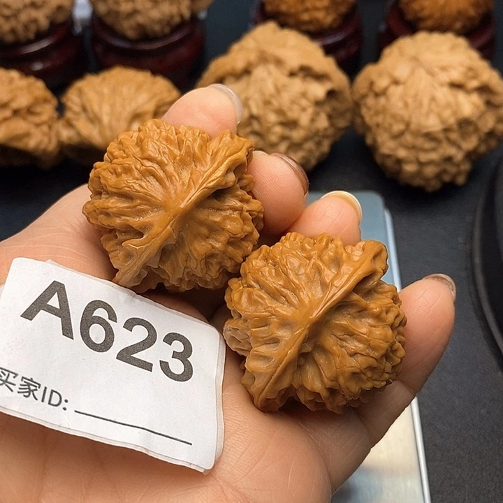 核桃秦闷3.9，有修