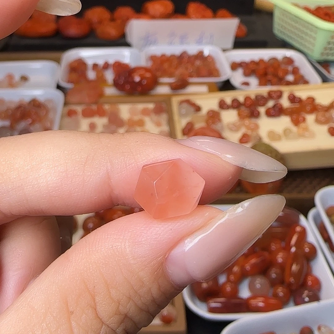 颗***娘南红玛瑙未镶嵌吊坠(不含链)