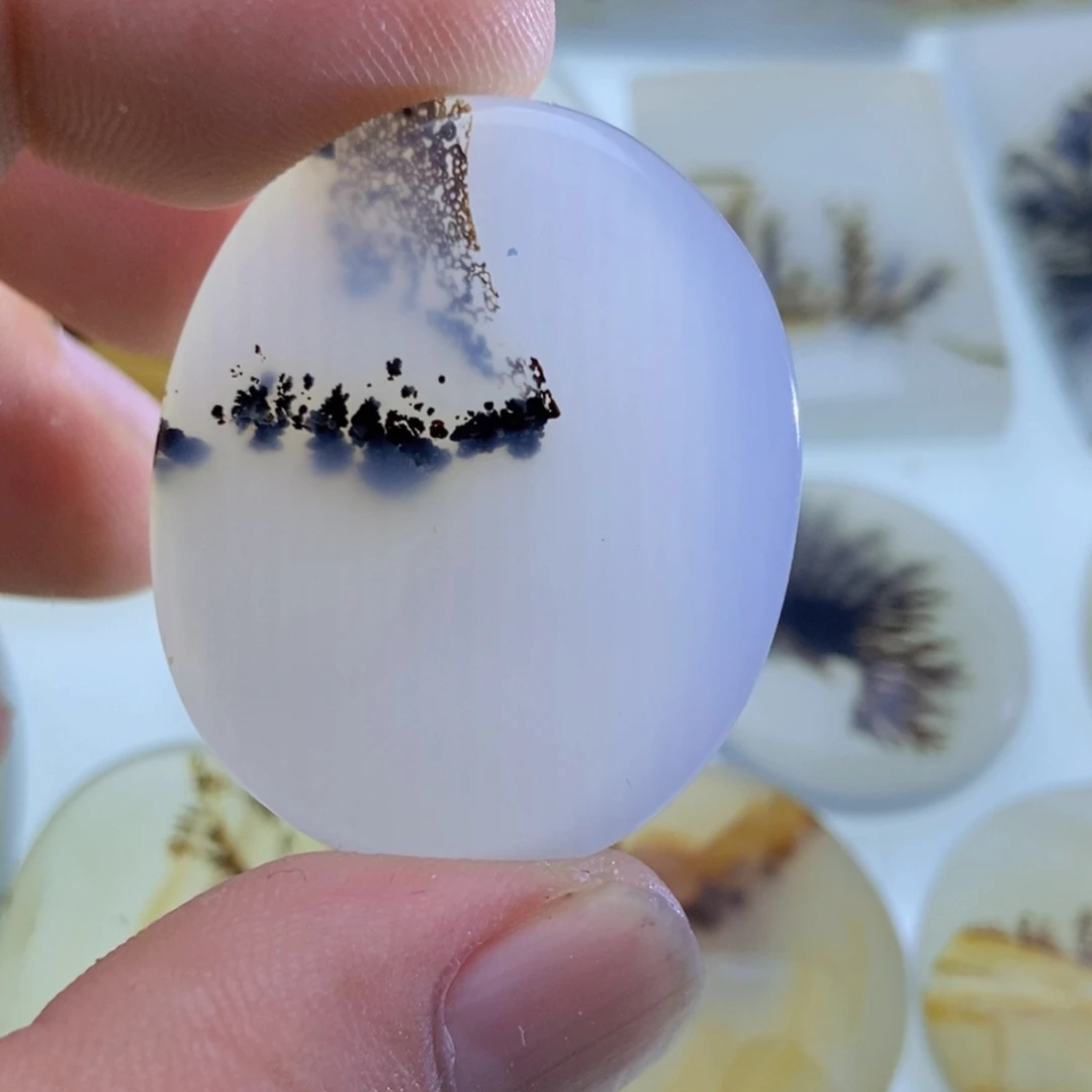 【闪购商品】未镶嵌颈饰玛瑙/玉髓E****g