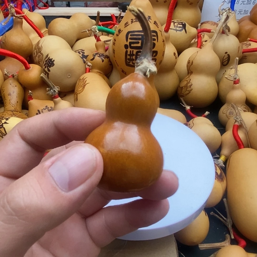 J***月香榧木葫芦工艺品