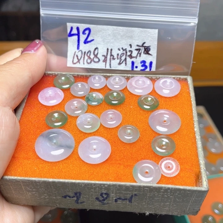 定制翡翠未镶嵌非**旅不