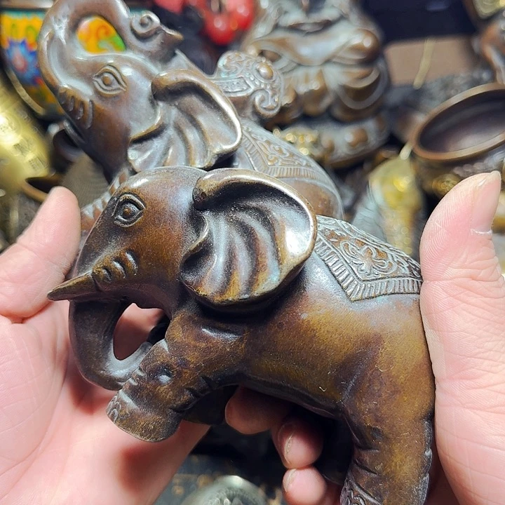 铜器摆件收收藏藏