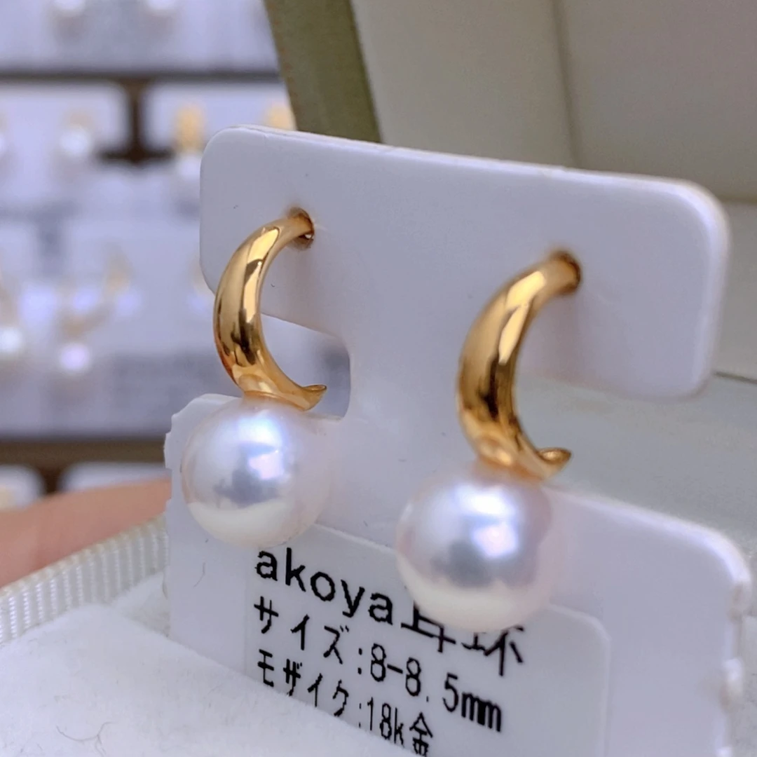 海水珍珠耳饰18K金镶嵌