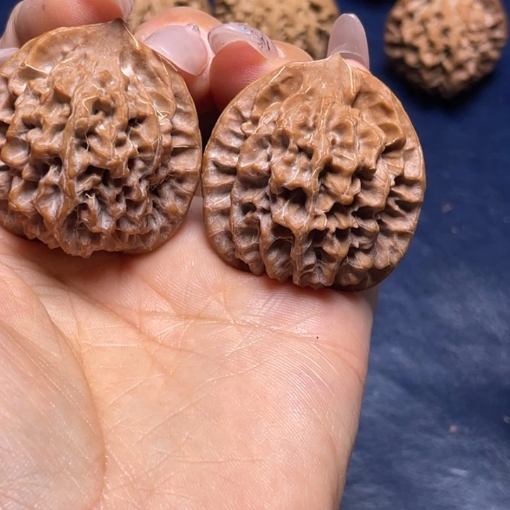 核桃手串/手链空*心秦闷