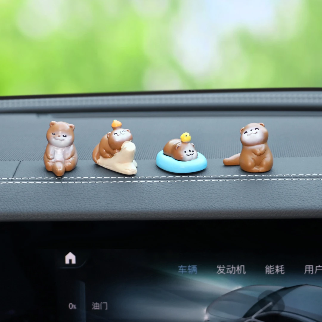 车载摆件中控显示屏幕车内装饰品汽车可爱卡通治愈公仔玩偶内饰品