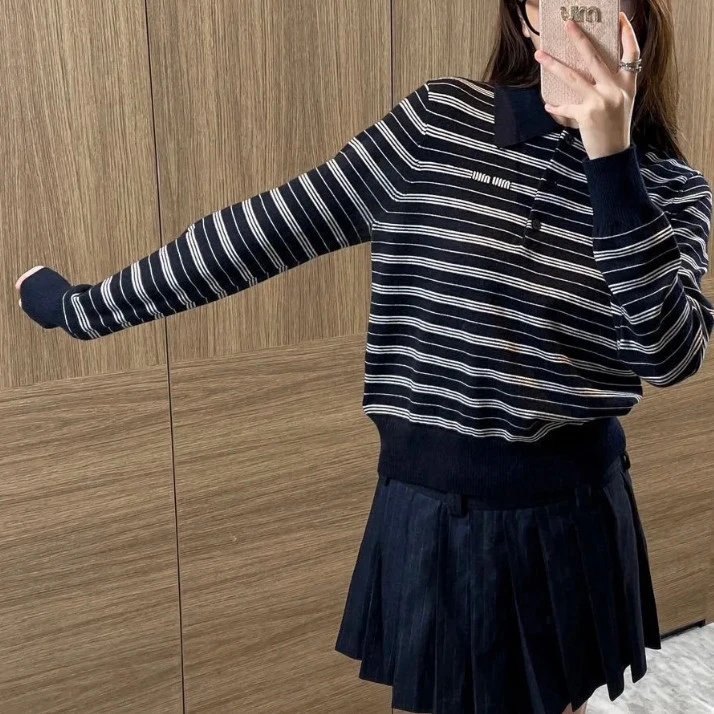 99新 MIU MIU/缪缪 针织上衣/38码/Xspa5259