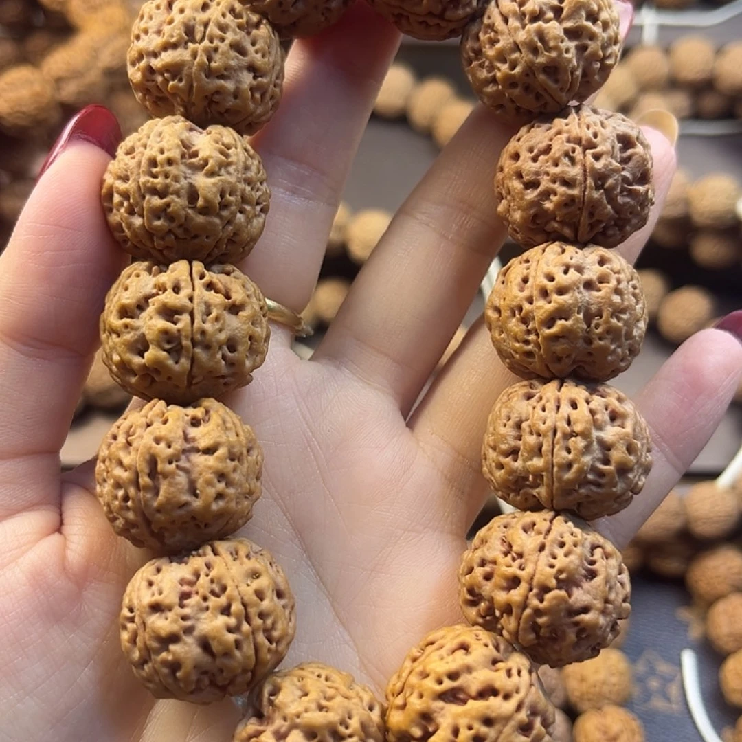 翔****金刚菩提吊坠二十四