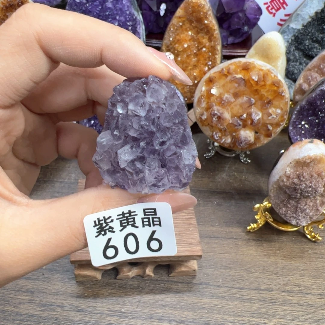 水晶摆件未镶嵌水晶606