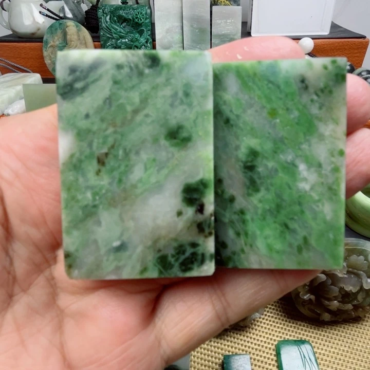 未镶嵌独山玉珠宝半成品