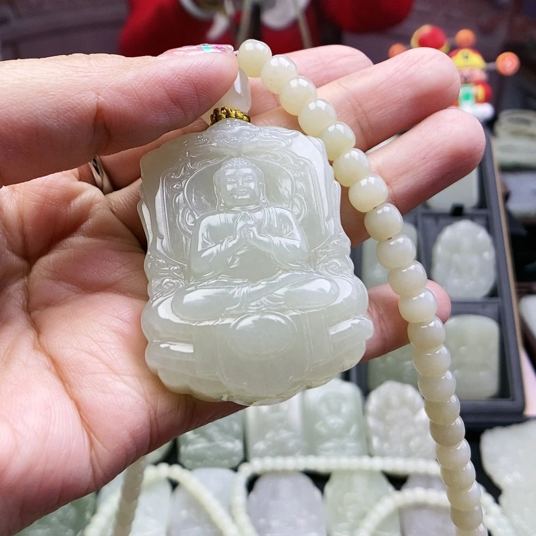 和田玉颈饰未镶嵌知**乐