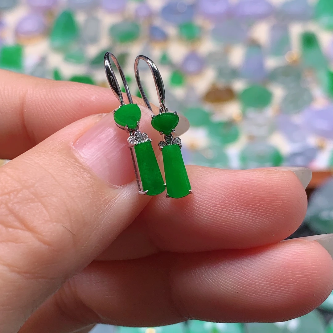 缅甸天然A货翡翠，满绿无事牌耳坠 编号179/605尺寸13.8-3-2.3