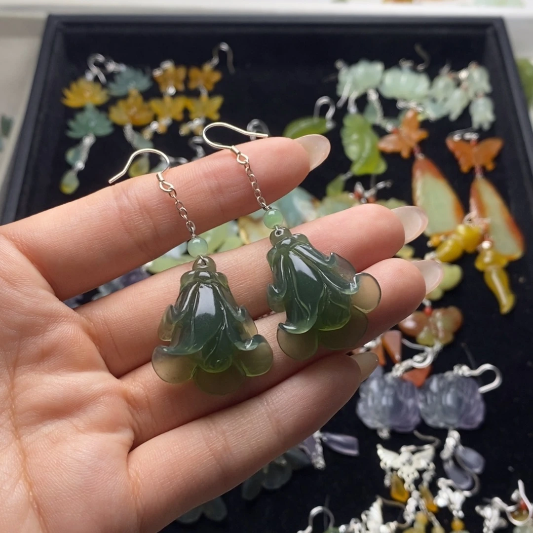 未镶嵌蛇纹石玉耳饰/颈饰