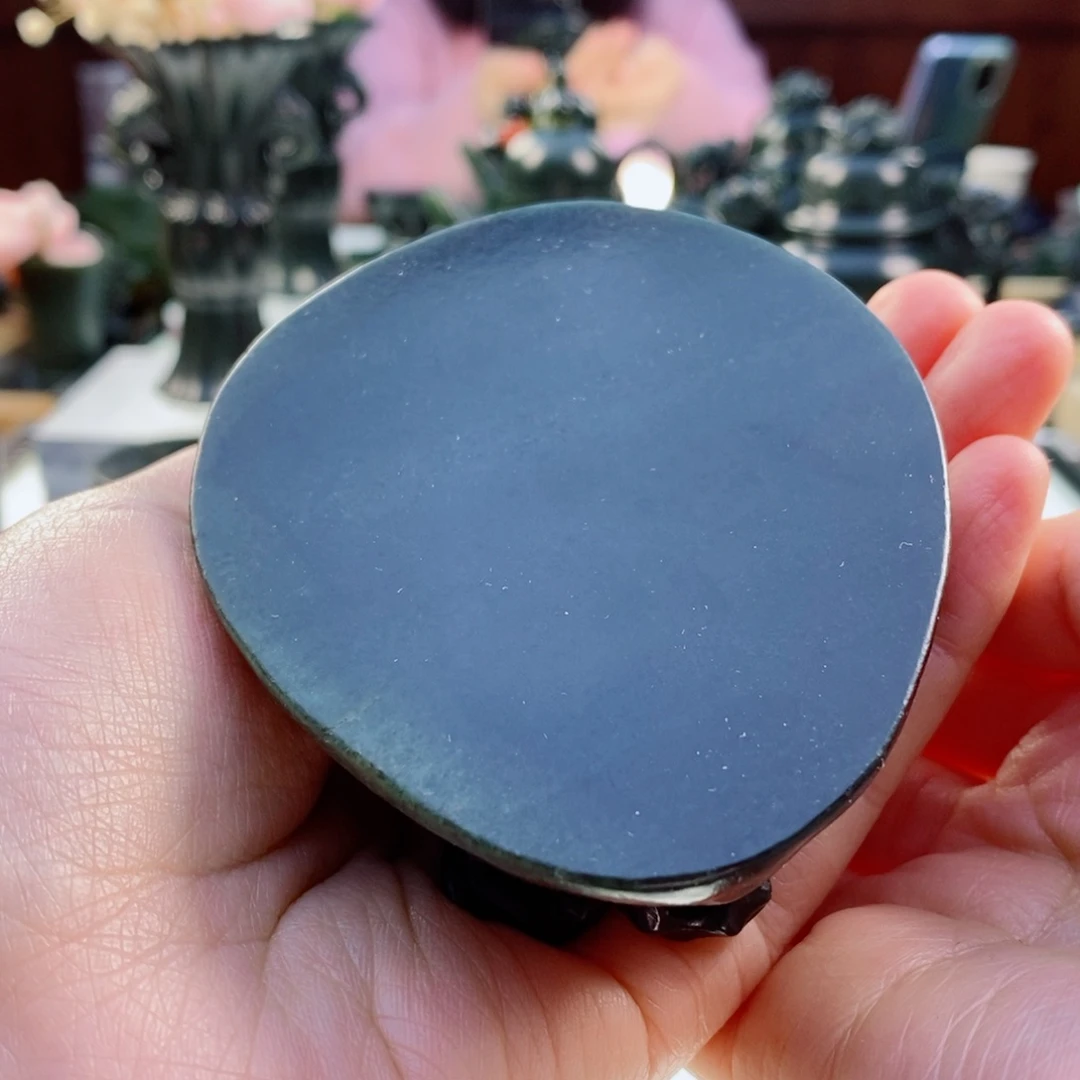 和田玉（青玉）摆件未镶嵌酒**子