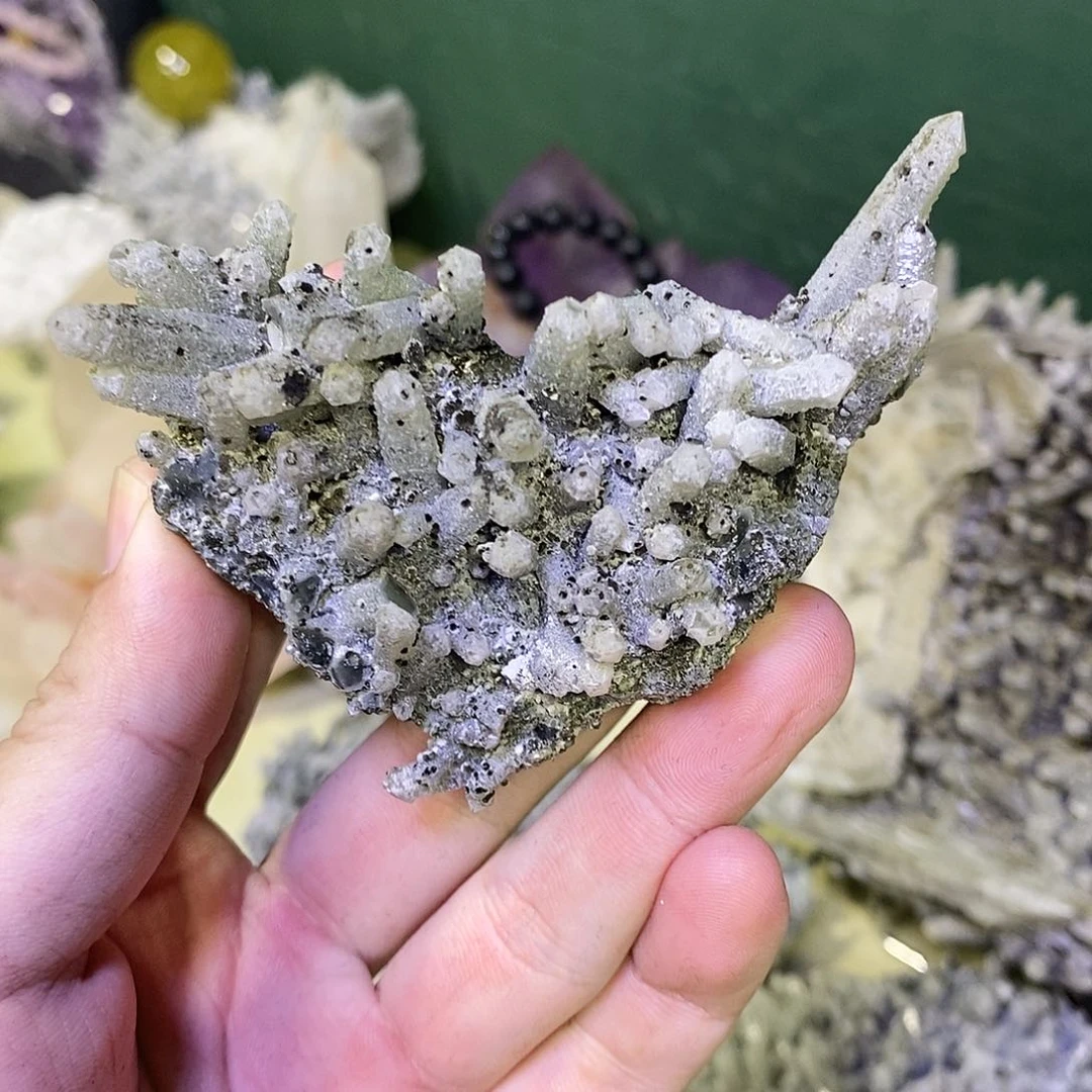 未镶嵌珠宝半成品水晶