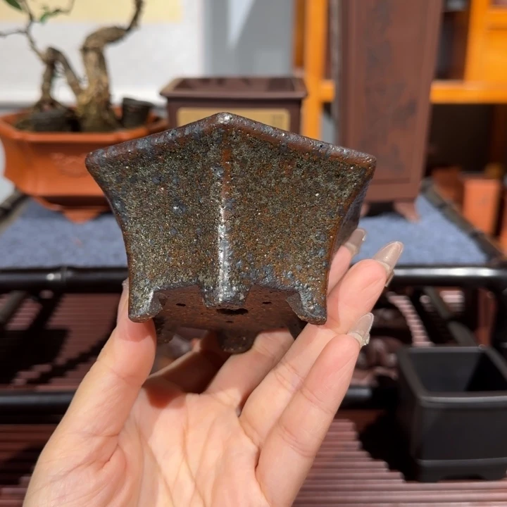 紫砂花盆口径7.5深度4