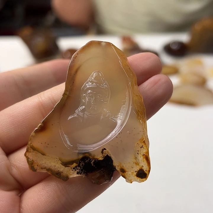 未镶嵌颈饰玛瑙/玉髓