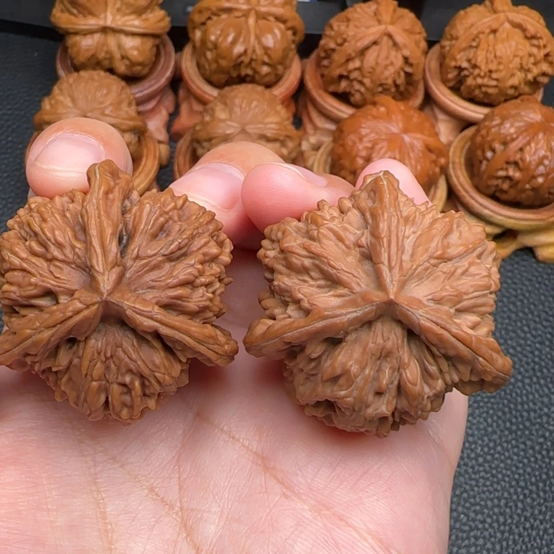 把件文玩核桃楼奔全品39