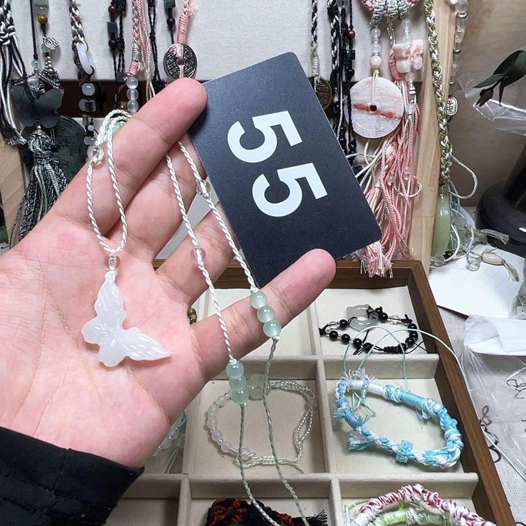合金蛇纹石玉颈饰