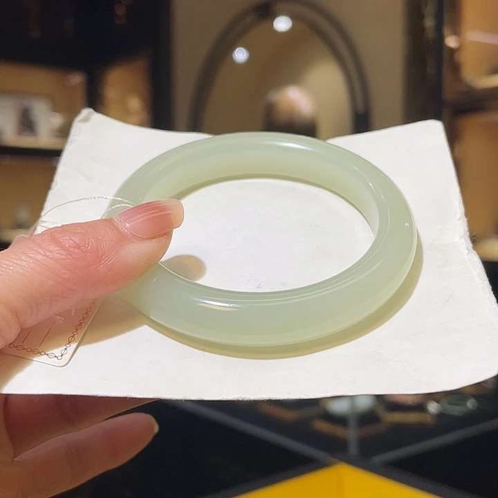 未镶嵌手镯和田玉58#59.77g