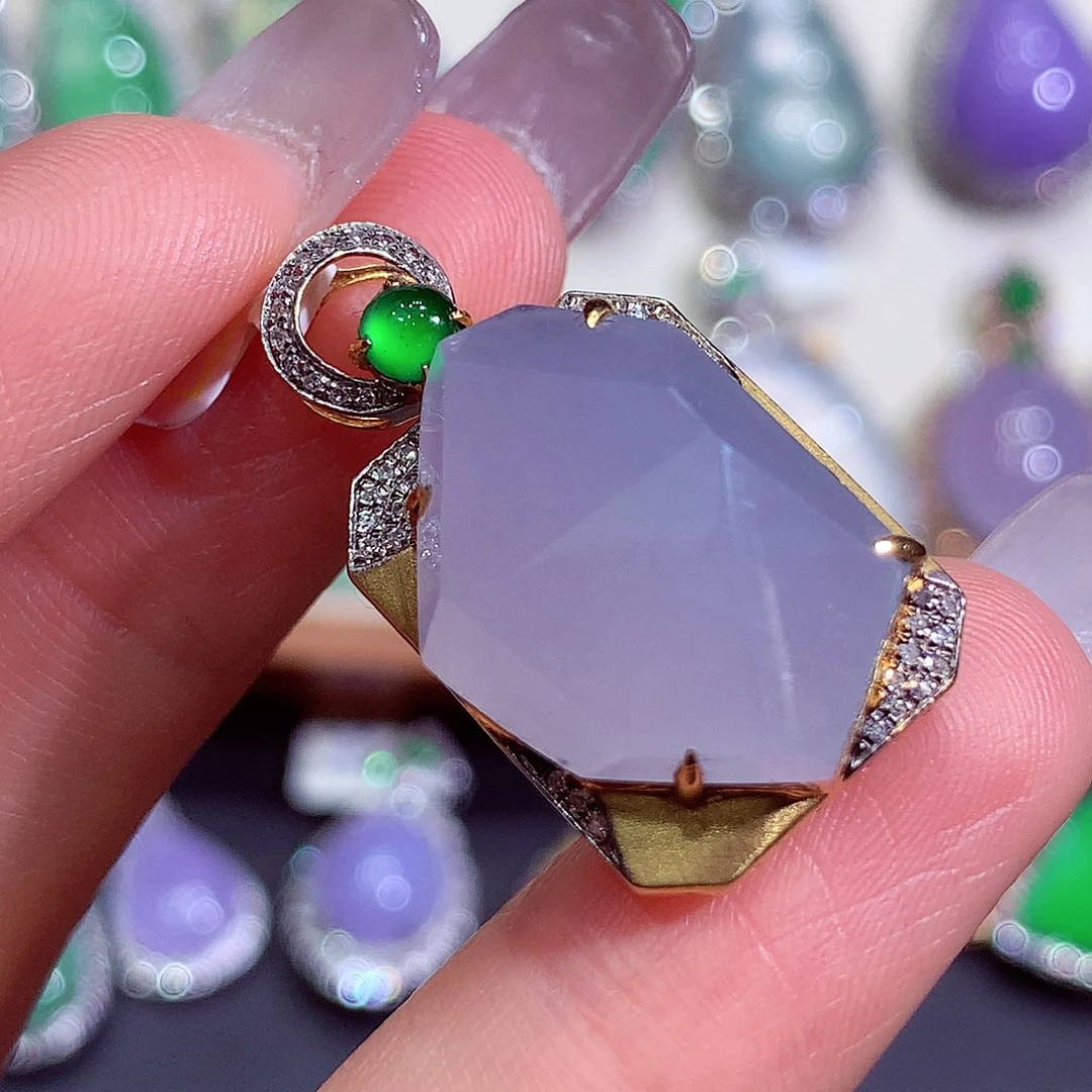 翡翠18K金镶嵌吊坠(不含链)