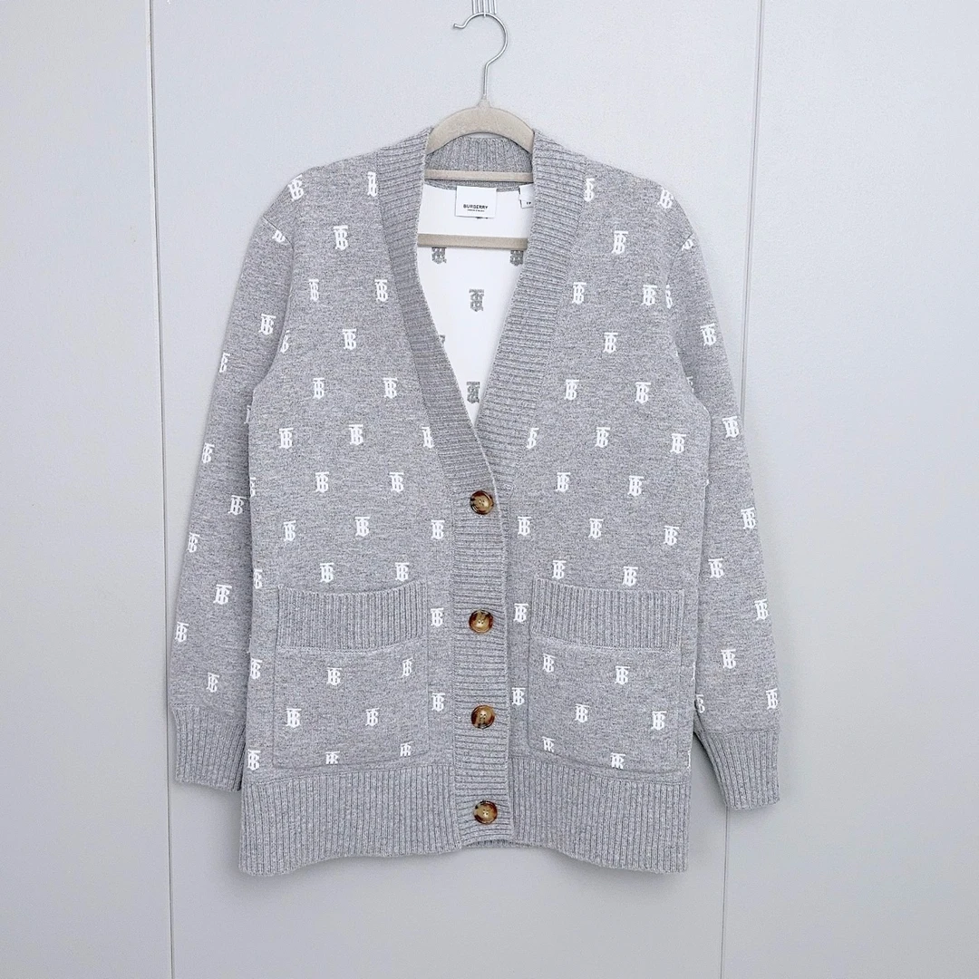 99新 BURBERRY/博柏利 XS码/Burberry/满印开衫/98新/jm07975