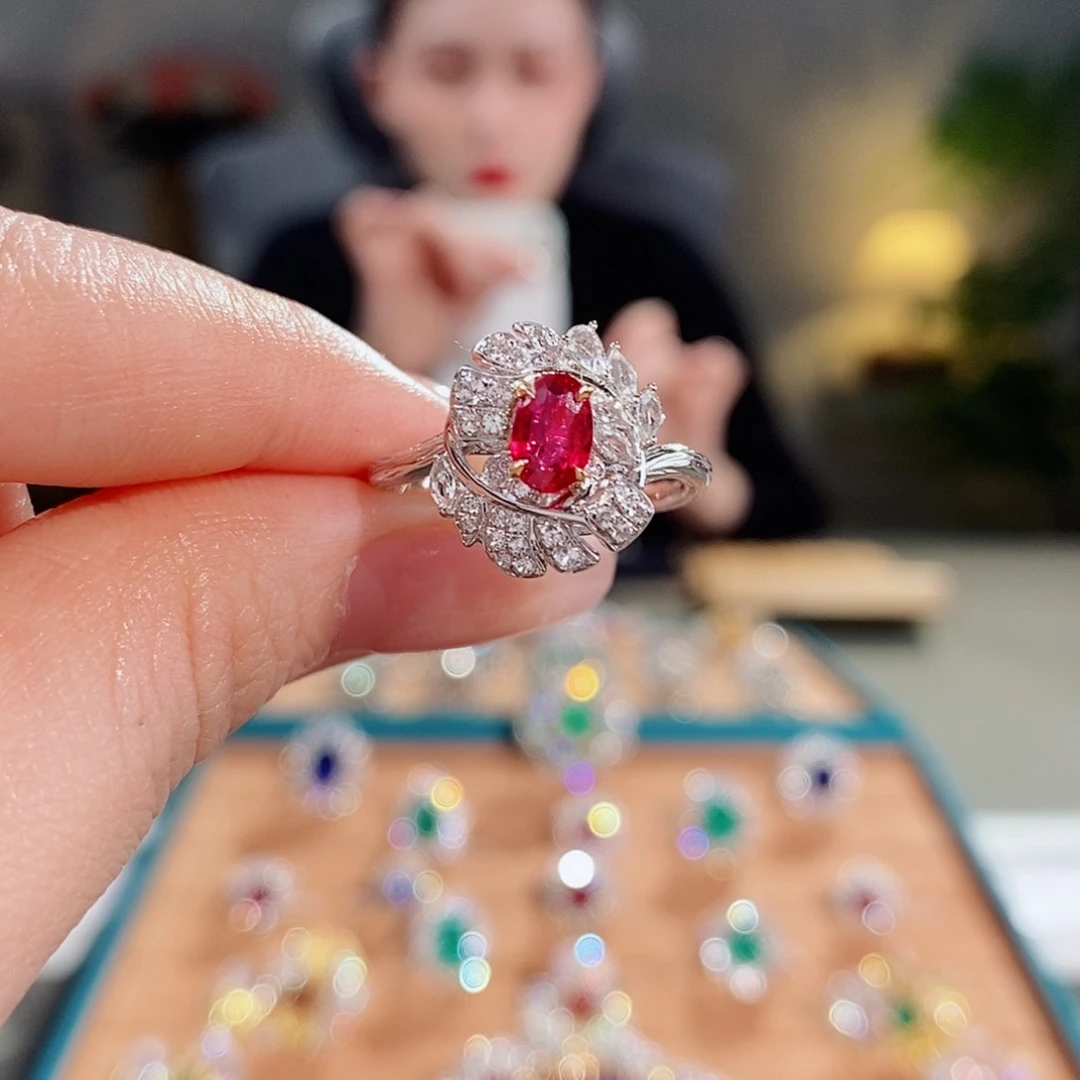 戒指18K金镶嵌红宝石0.54ct无烧