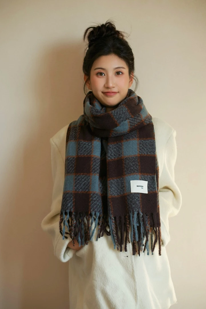 慕有织MUYOZIN秋冬季韩版长款围巾百搭双面学生加厚格子保暖围脖