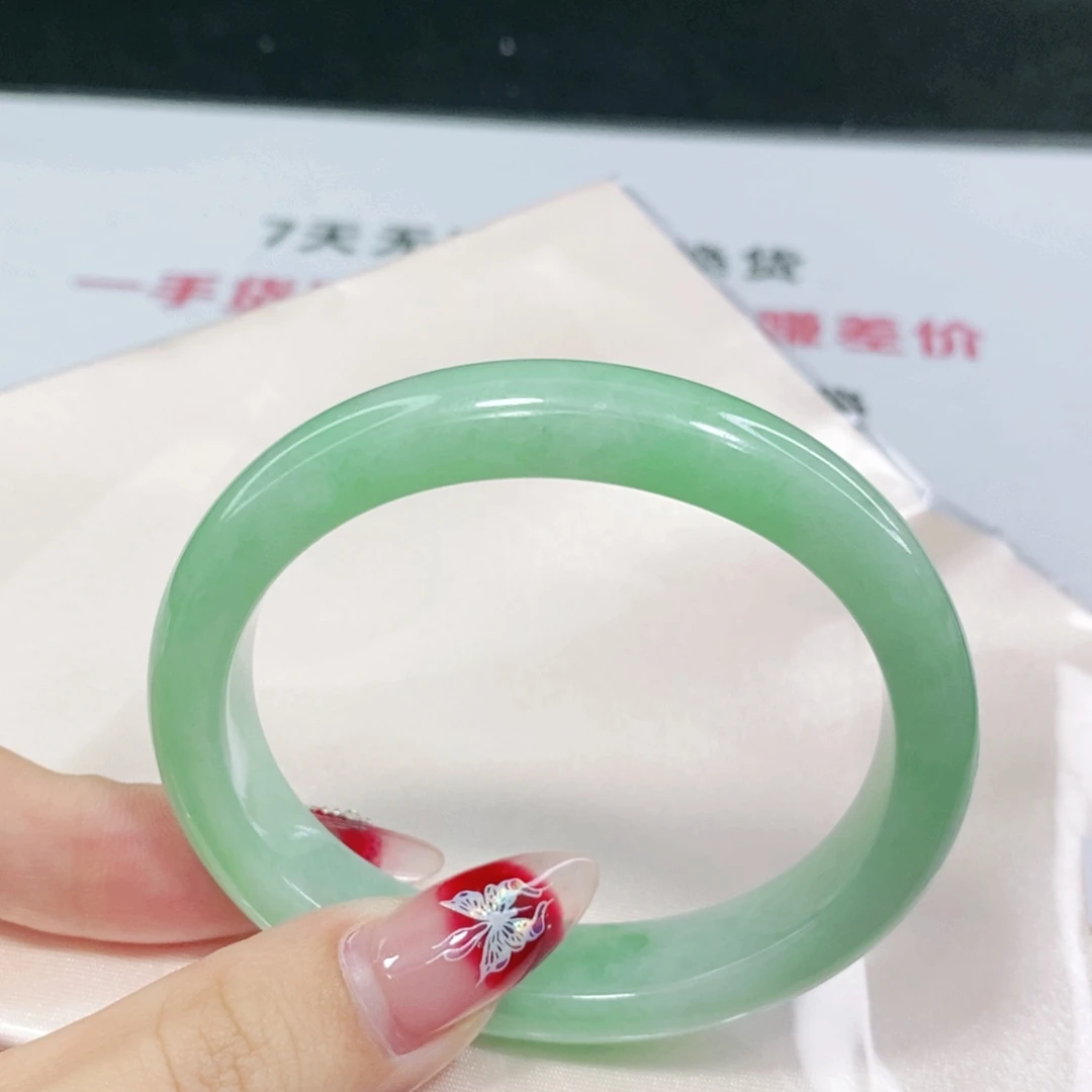 翡翠手镯未镶嵌55 55 贵妃