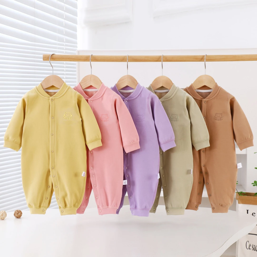 新生儿婴幼儿保暖哈衣秋冬季法式长袖连体衣加厚爬爬服秋冬简约
