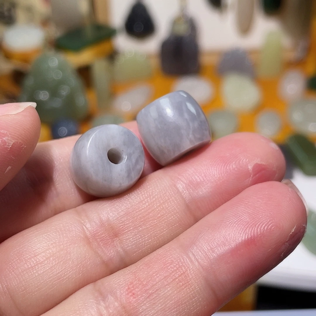 和田玉未镶嵌颈饰发1