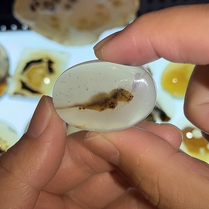 玛瑙/玉髓未镶嵌吊坠(不含链)