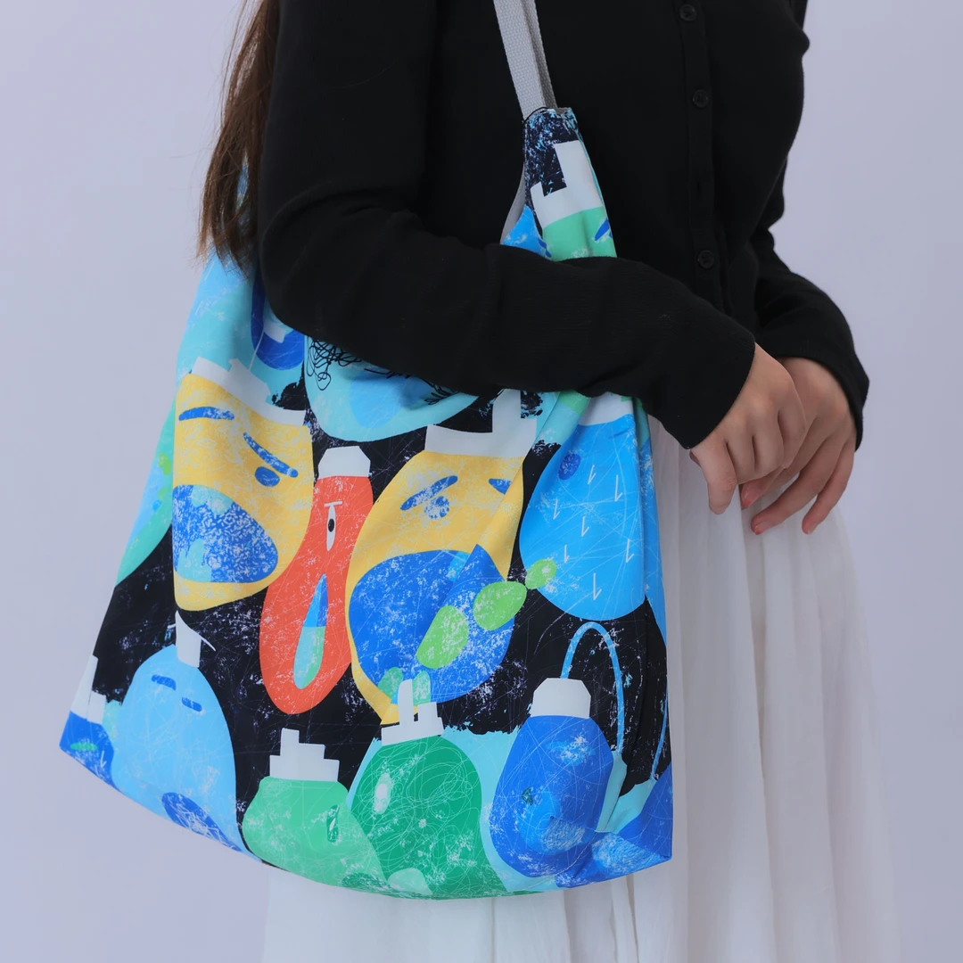 无则艺【月牙包】这家的布包很艺术I限量冰丝月牙亲肤夏季时尚休闲