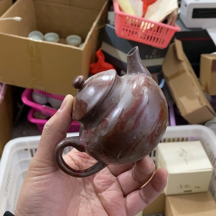 陶瓷艺术品及陶瓷壶