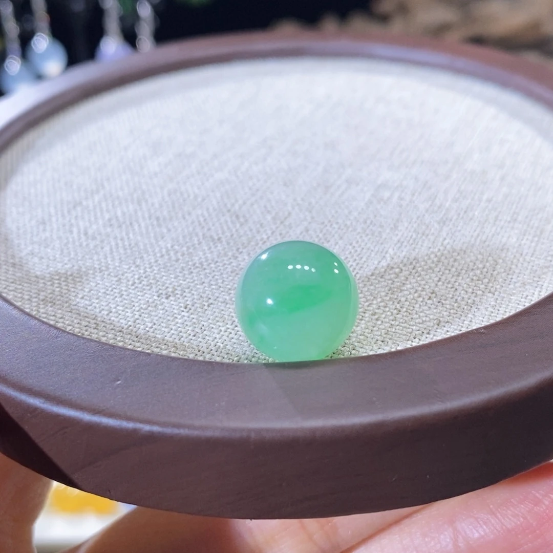 翡翠未镶嵌颈饰翡翠冰飘阳绿圆珠13+mm