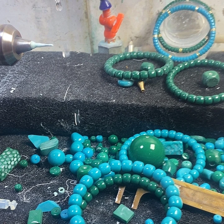 四***盛石英石非金属暴力蓝老型卡6的两颗