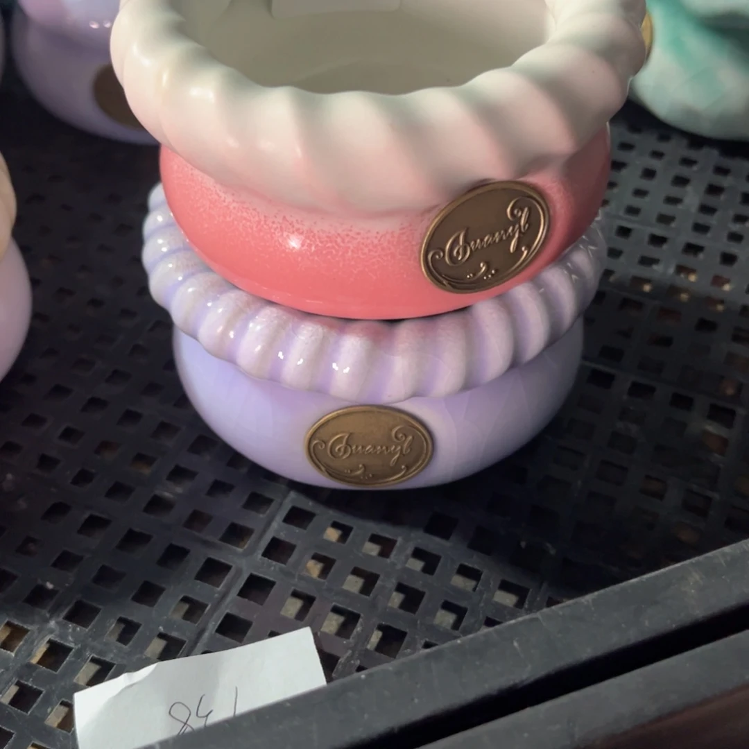 乐**稍编号270花盆二个