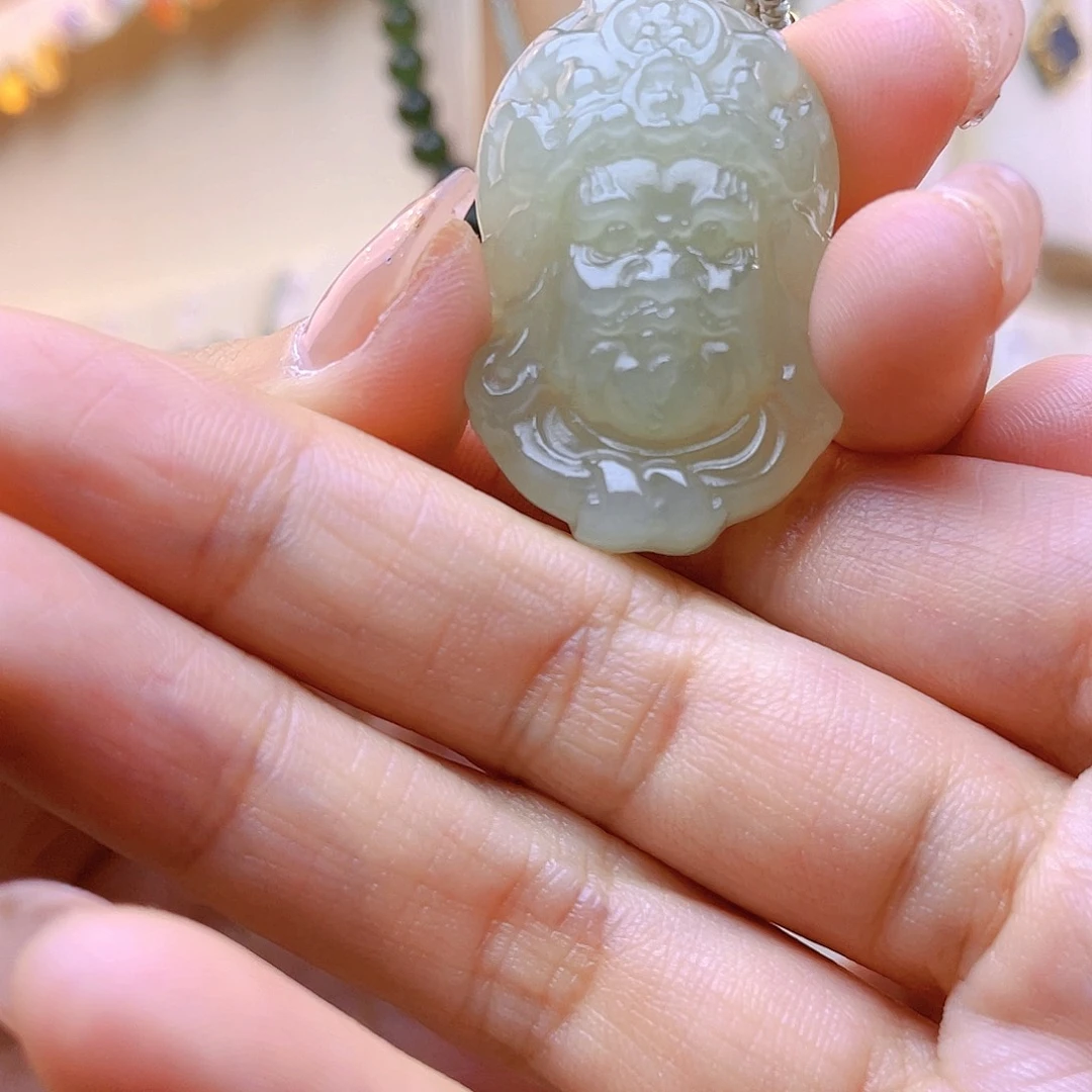 和田玉未镶嵌吊坠(赠链)?****n