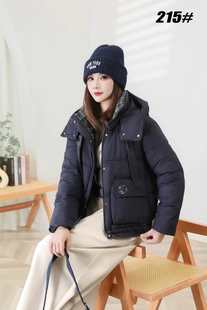 2025冬季加厚宽松型短款休闲宽松棉服外套时尚穿搭小个子搭配外套