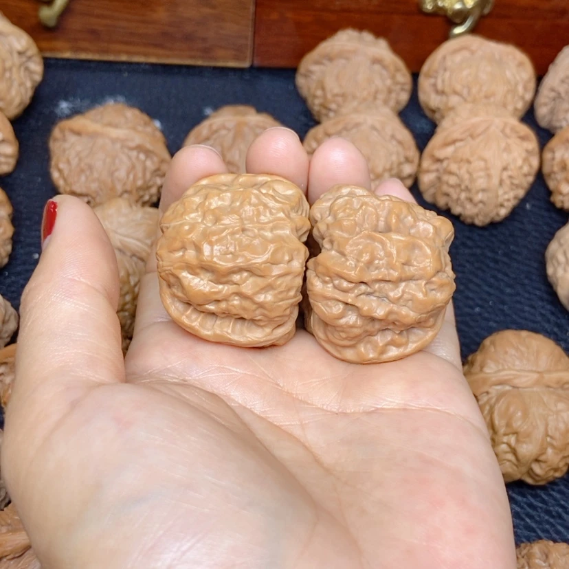 【闪购商品】文玩核桃吊坠都**•蛙蛙38