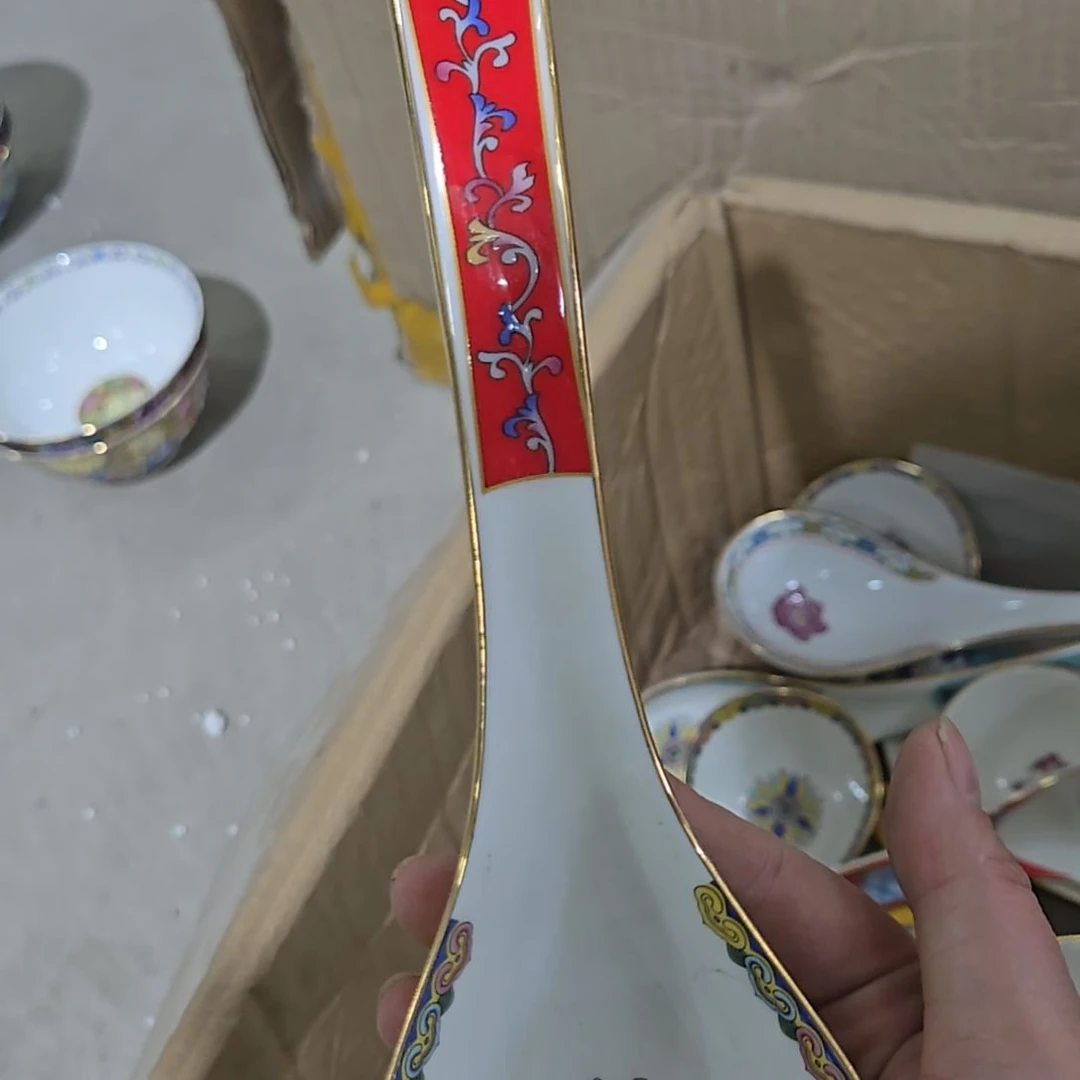 碗虎*斋瑕疵珐琅彩大汤勺一个66666