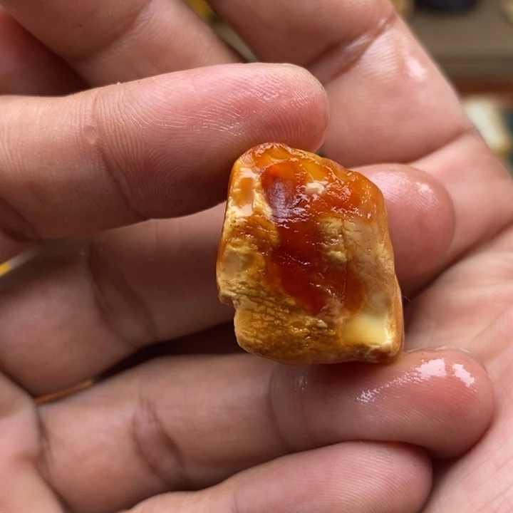 定制琥珀未镶嵌天然蜜蜡原石